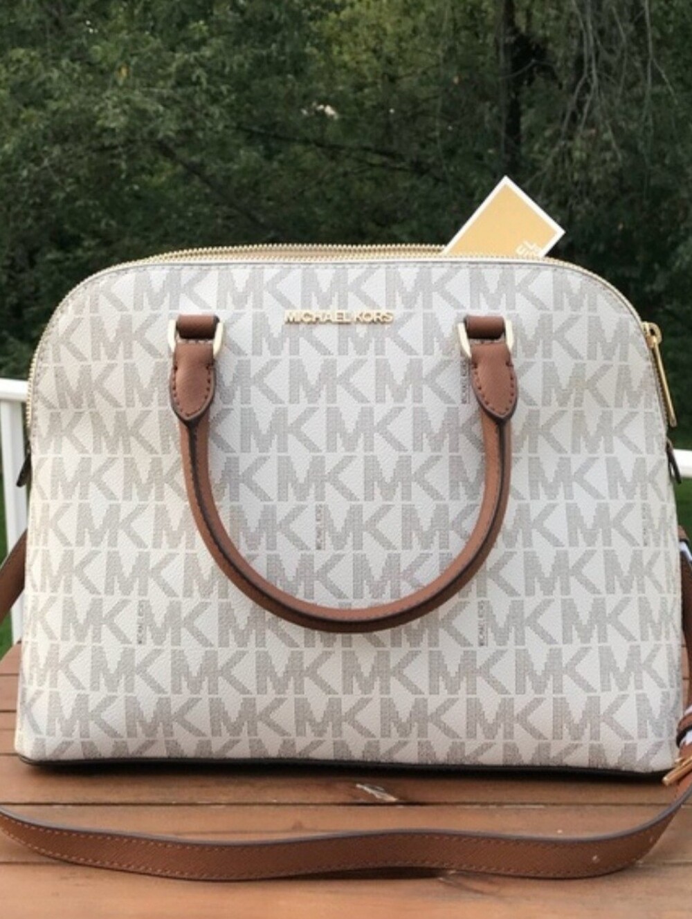 🏷LAST CHANCE🏷💗Micheal Kors Cindy Satchel💗